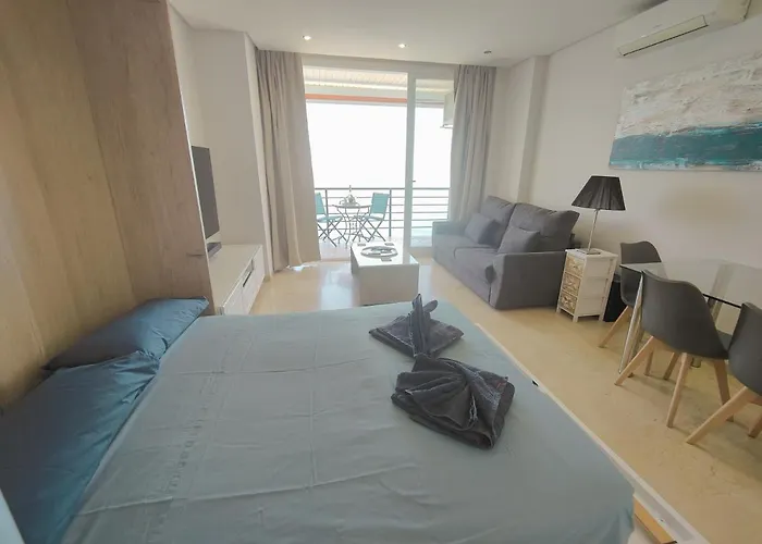 Santa-clara-blue Horizon Front Line By Namaste Elite Apartmán Torremolinos
